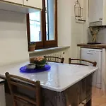 - La Corte Apartman