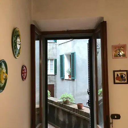 - La Corte Sinalunga