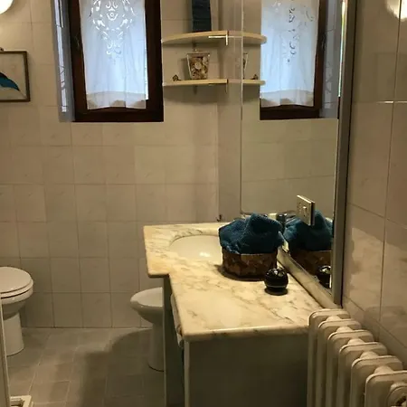 - La Corte Lejlighed