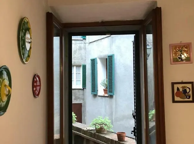 - La Corte Sinalunga