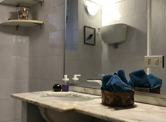 - La Corte 西纳伦加