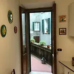 - La Corte
